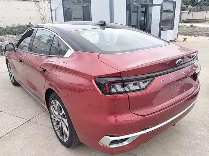 Ford Mondeo 2025 2025款 2.0T EcoBoost 至尊型