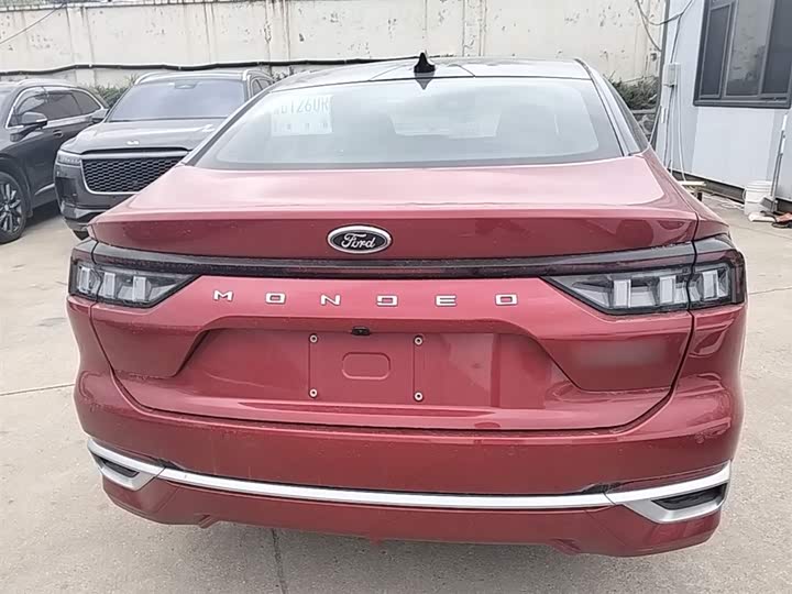 Ford Mondeo 2025 2025款 2.0T EcoBoost 至尊型