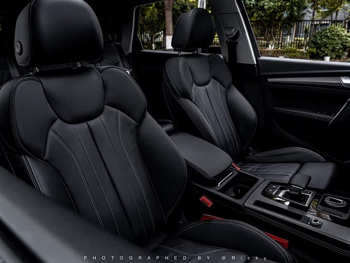 Zdjęcie 9 - Audi Q5L