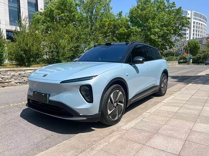 Фото 1 - Nio ES6