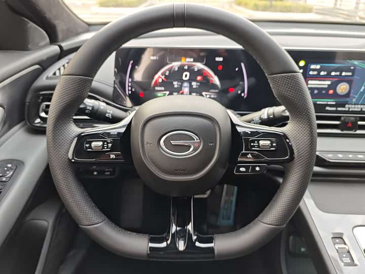 GAC Trumpchi Empow R 2025 2025款 270T DCT 影豹R-Style劲享版