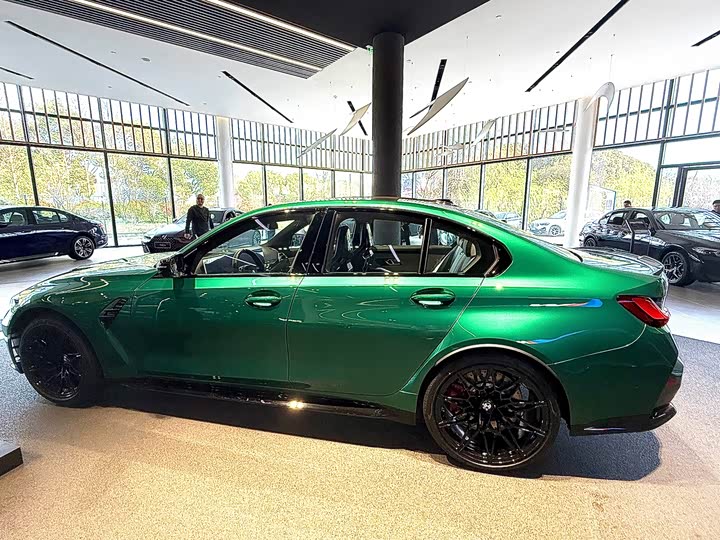 BMW M3 2024 2024款 M3四门轿车 M xDrive 雷霆版