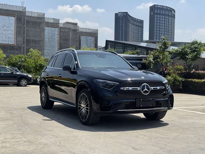 2026 Mercedes-Benz GLC-Class