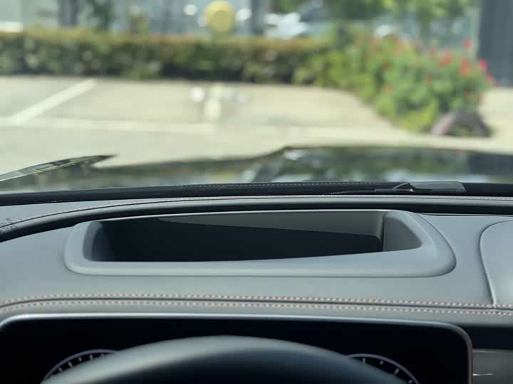 Mercedes-Benz GLC-Class 2026 2026款 GLC 300 L 4MATIC 豪华型