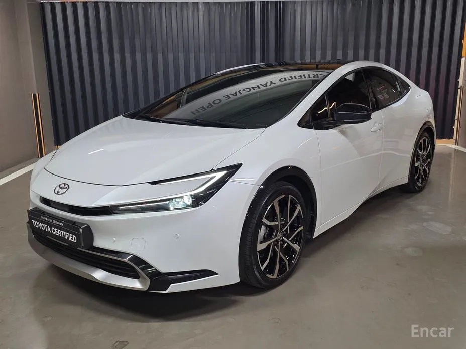 Toyota Prius 2023 2.0 PHEV XSE