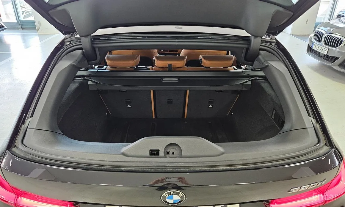 Фото 16 - BMW 3 Series