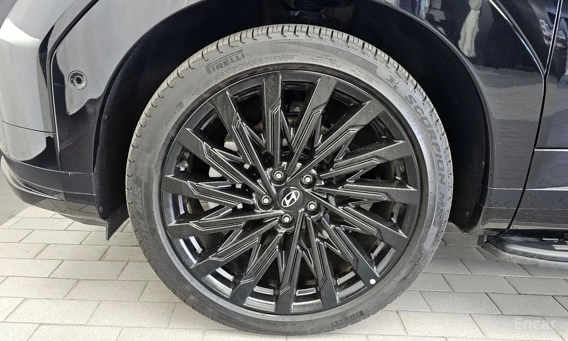 Фото 5 - Hyundai Santa Fe