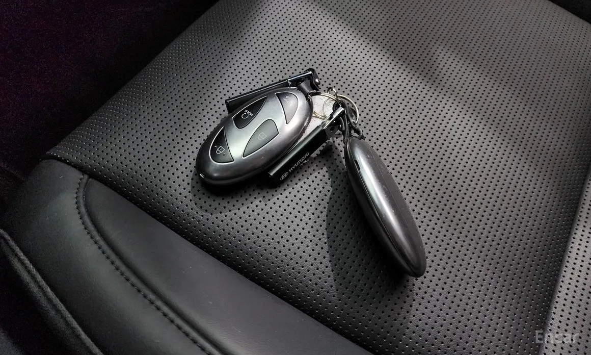 Hyundai Santa Fe 2023 Gasoline 2.5T 2WD