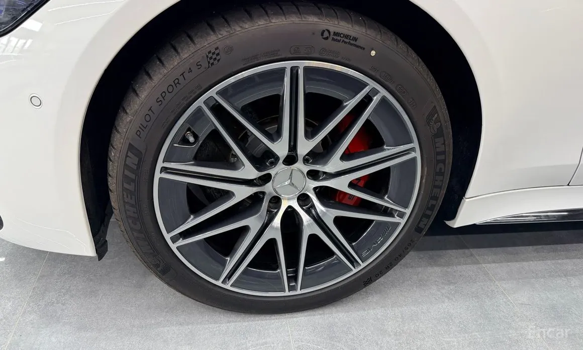 Mercedes-Benz AMG GT 2014 4Door 43 4MATIC+