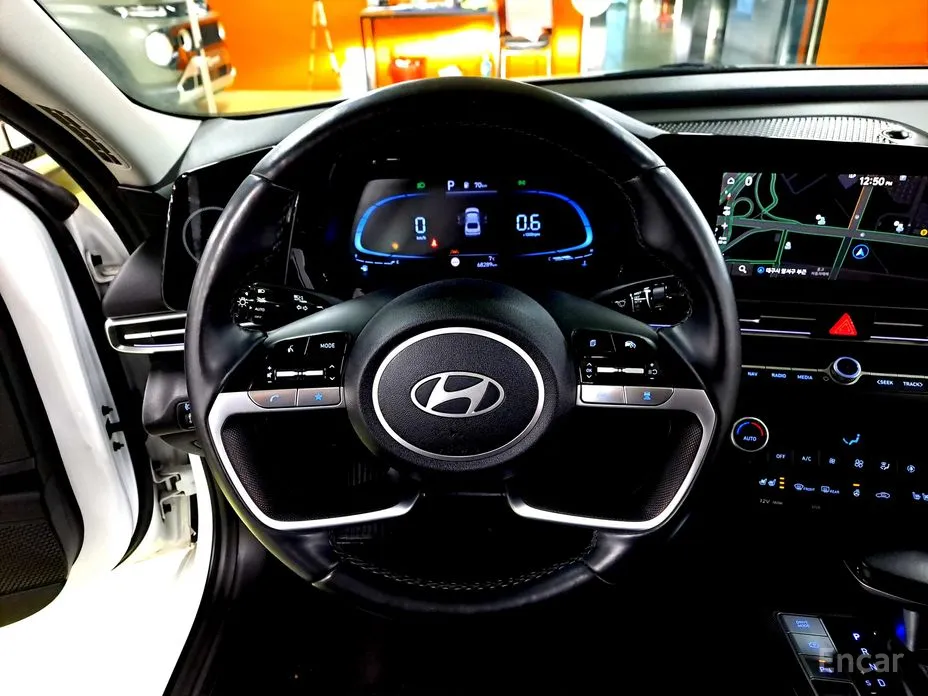 Hyundai Avante 2023 1.6