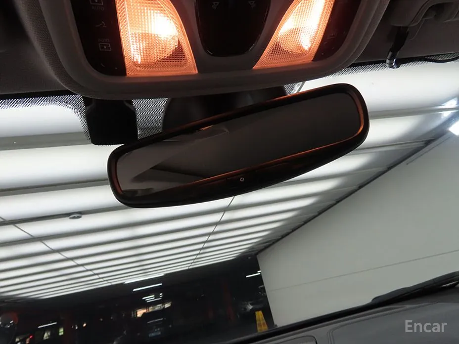 Jeep Cherokee 2014 3.2 Overland AWD