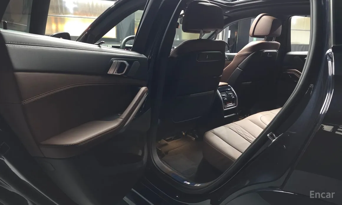 Фото 26 - BMW X6