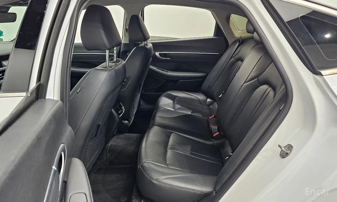 Hyundai Sonata 2023 2.0 LPG(Rent)