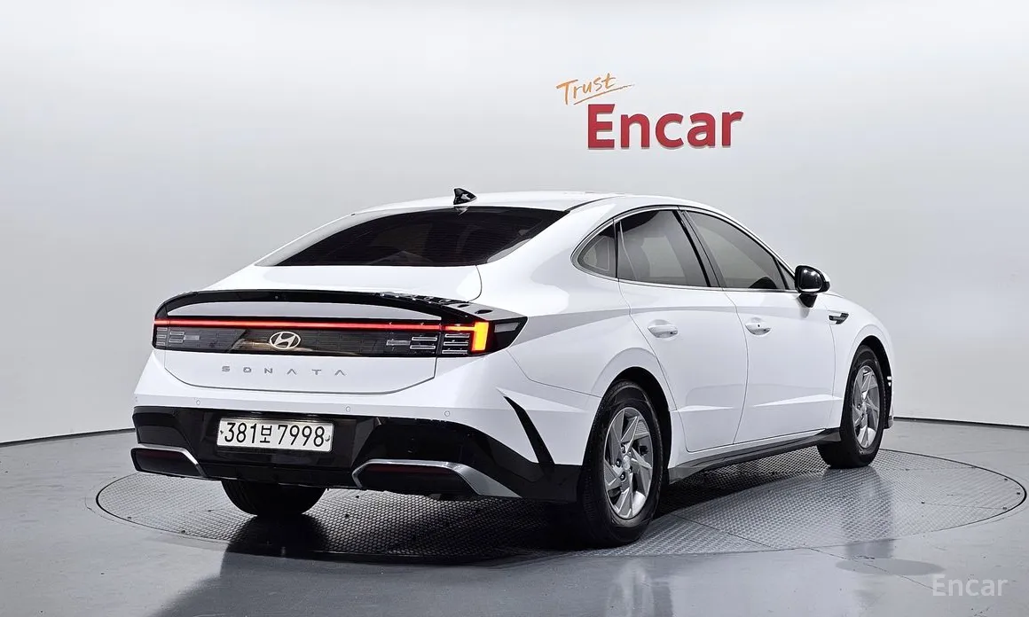 Hyundai Sonata 2023 2.0 LPG(Rent)
