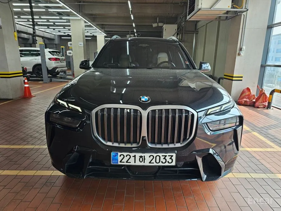 Фото 1 - BMW X7
