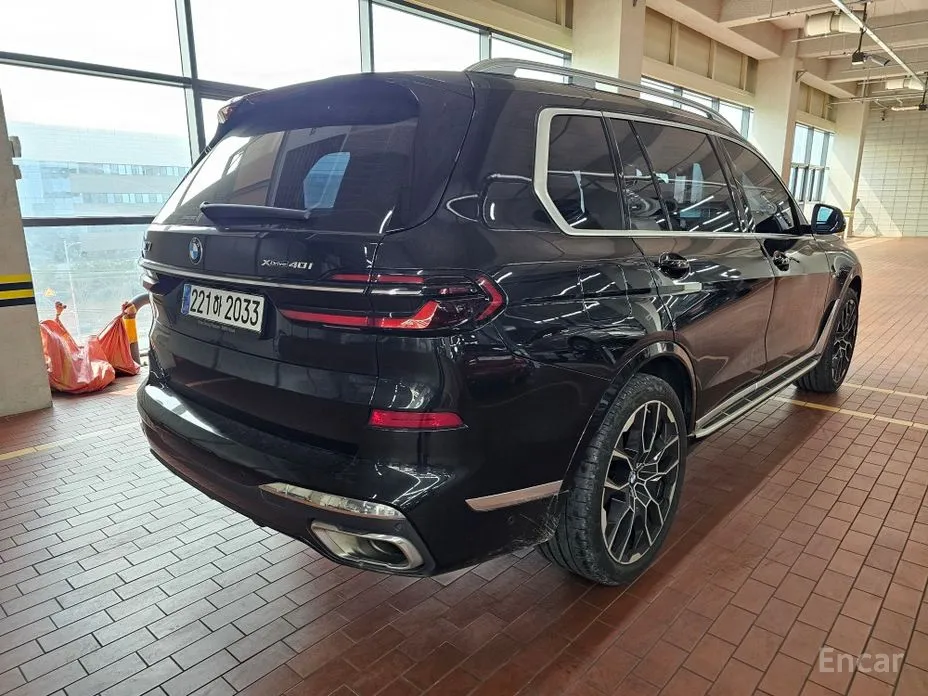 Фото 4 - BMW X7