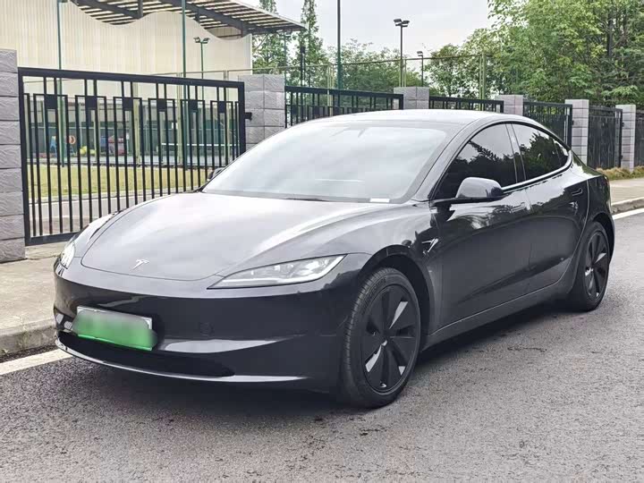 Tesla Model 3 2025 2025款 后轮驱动版