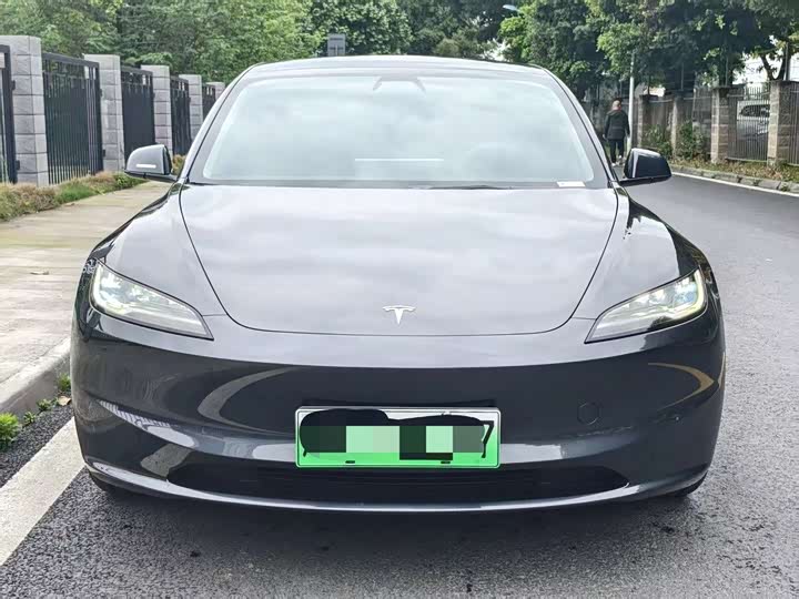 Tesla Model 3 2025 2025款 后轮驱动版