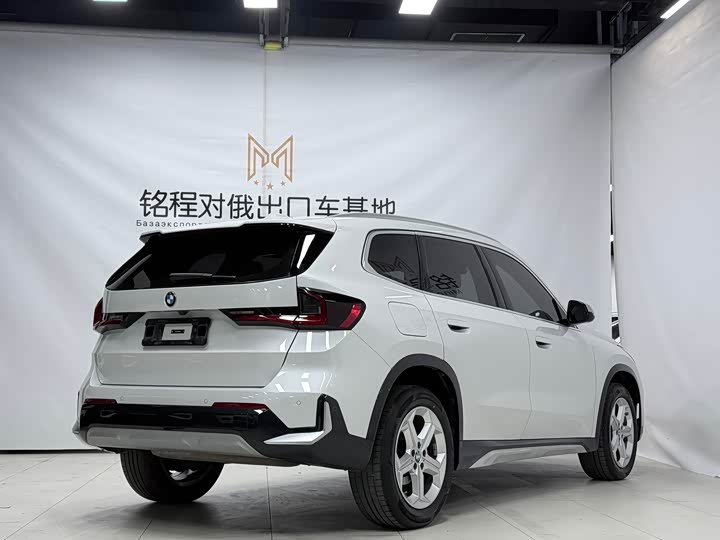 Фото 4 - BMW X1