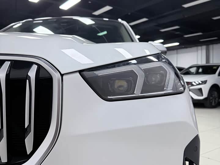 Фото 7 - BMW X1