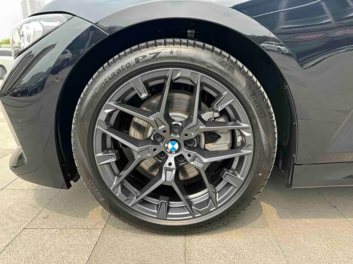 Фото 9 - BMW 3 Series