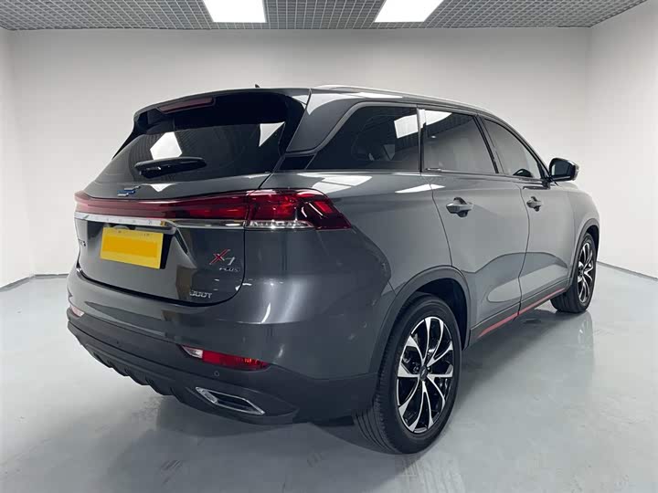 Changan Oshan X7 Plus 2023 2023款 畅享版 1.5T自动尊贵型