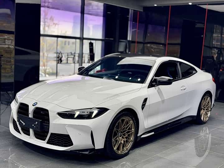 BMW M4 2024 2024款 M4双门轿跑车 M xDrive 雷霆版