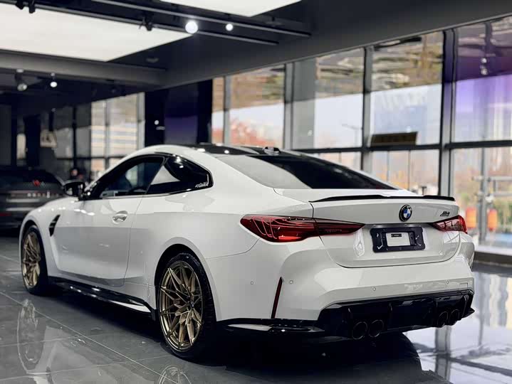 BMW M4 2024 2024款 M4双门轿跑车 M xDrive 雷霆版