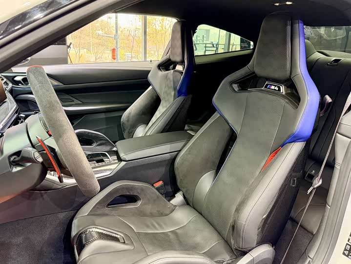 BMW M4 2024 2024款 M4双门轿跑车 M xDrive 雷霆版