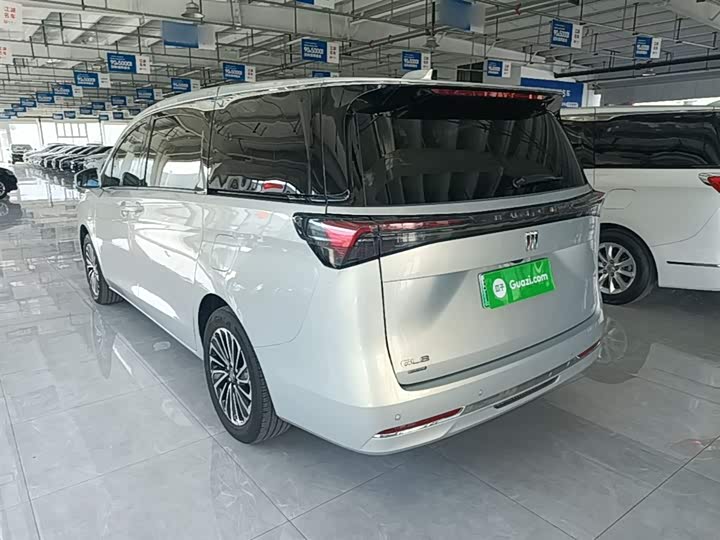 Buick GL8 Hybrid 2025 2025款 陆尚 智享版
