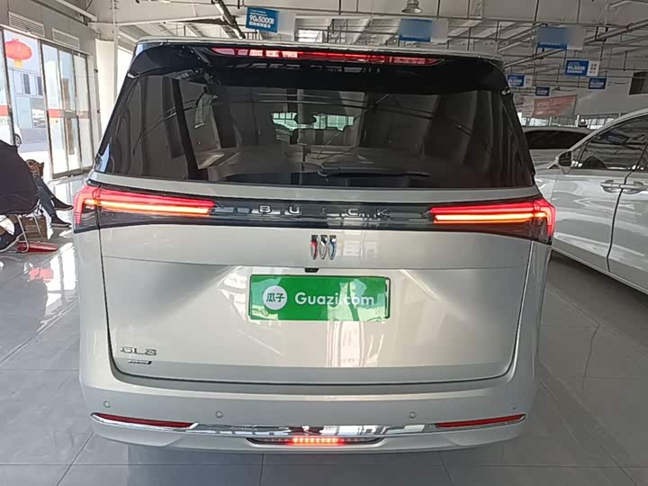 Buick GL8 Hybrid 2025 2025款 陆尚 智享版