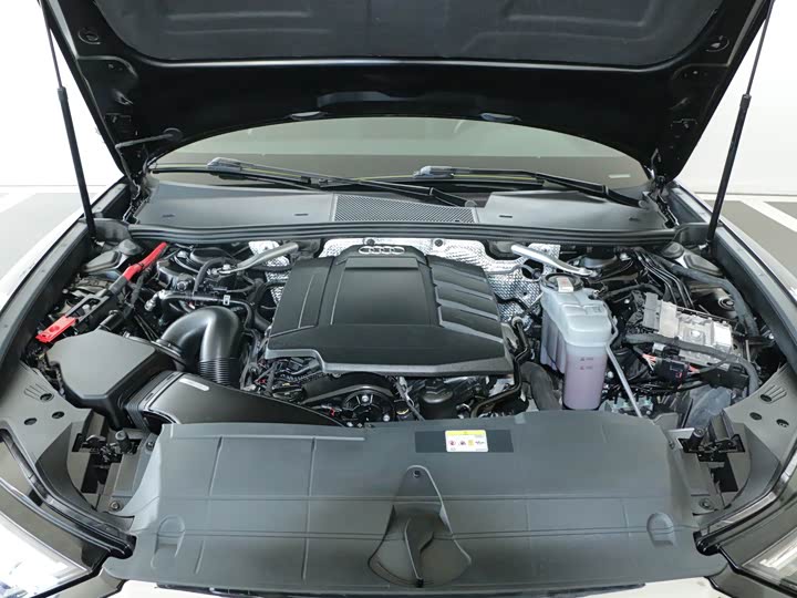 Zdjęcie 9 - Audi A6L
