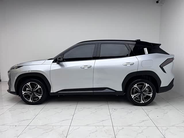 Geely Galaxy L7 2025 2025款 EM-i 115km 探索+版
