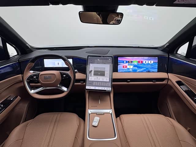 Geely Galaxy L7 2025 2025款 EM-i 115km 探索+版