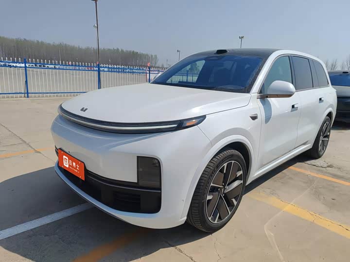2025 LiXiang L9