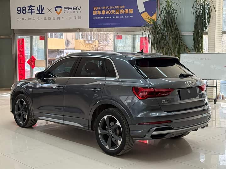 Фото 6 - Audi Q3