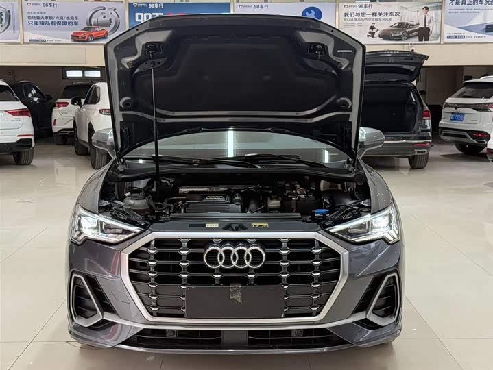 Фото 7 - Audi Q3