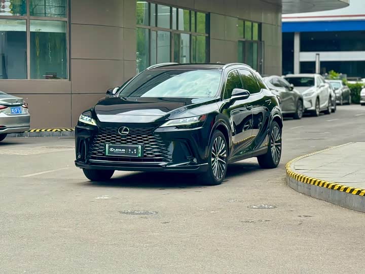 2023 Lexus RX Hybrid