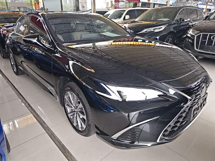 Lexus ES 2025 2025款 200 臻享版