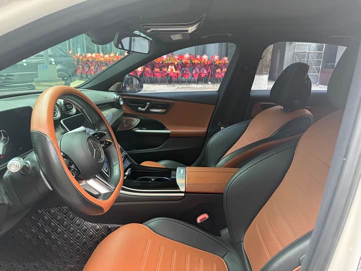 Фото 4 - Mercedes-Benz C-Class