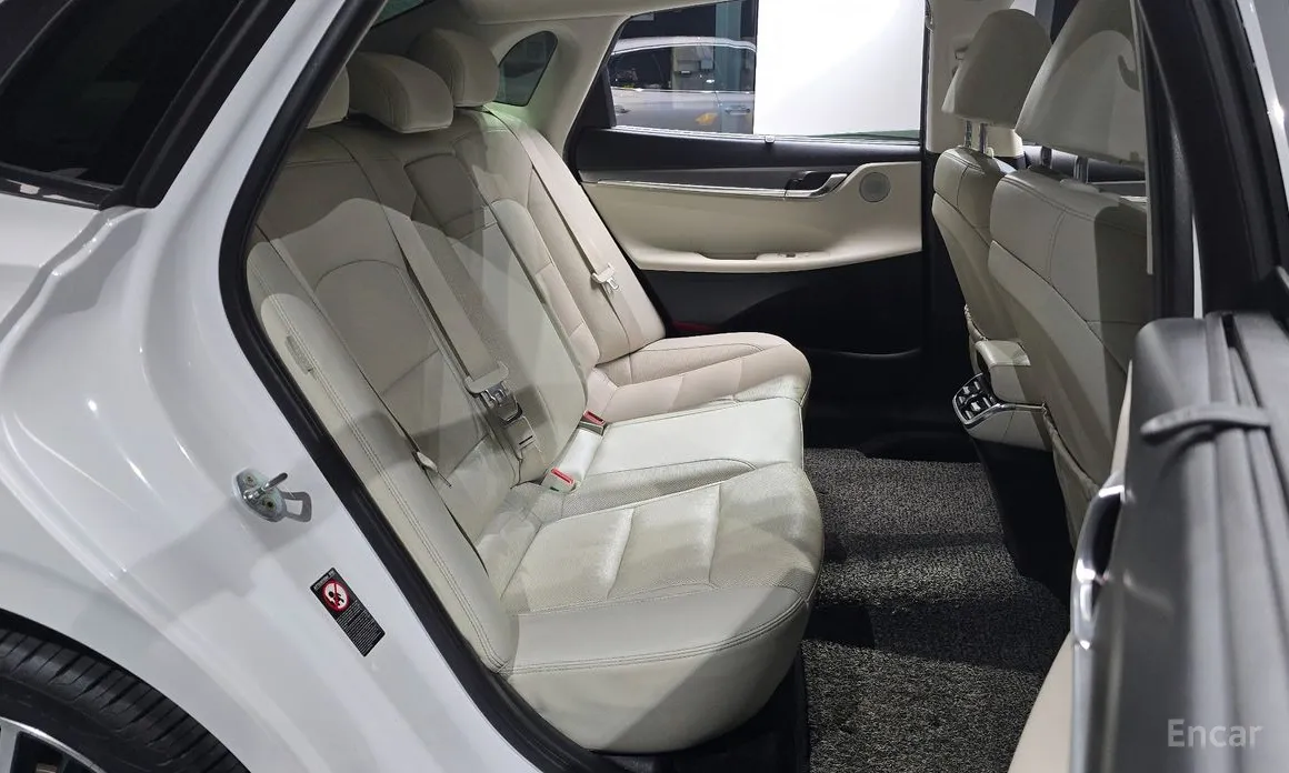 Фото 11 - Hyundai Grandeur