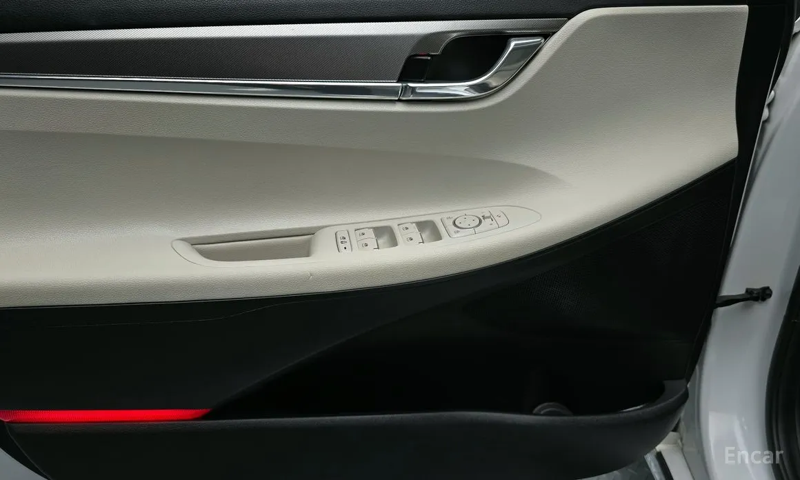 Фото 24 - Hyundai Grandeur