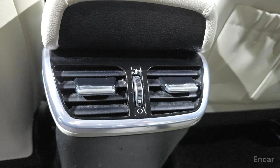 Фото 29 - Hyundai Grandeur
