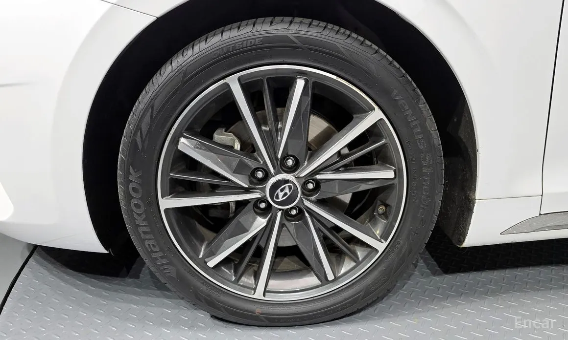 Фото 5 - Hyundai Grandeur