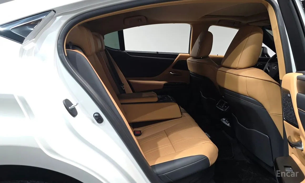 Lexus ES 2018 Executive