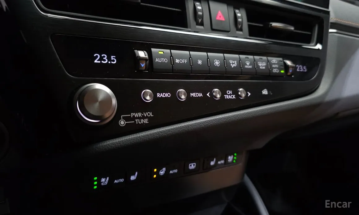 Lexus ES 2018 Executive