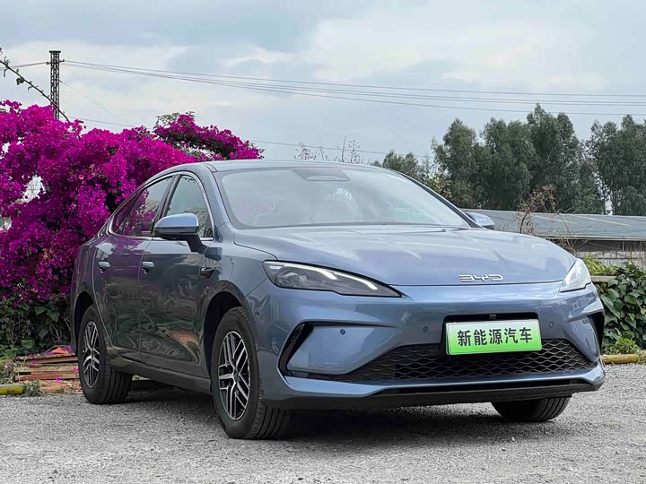 BYD Seal 05 DM-i Hybrid 2025 2025款 DM-i 智驾版 120KM旗舰型