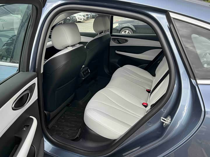 BYD Seal 05 DM-i Hybrid 2025 2025款 DM-i 智驾版 120KM旗舰型