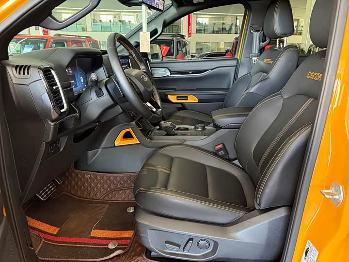Ford Ranger 2023 2023款 野地四驱自动版 汽油