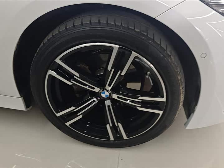 Zdjęcie 6 - BMW 3 Series